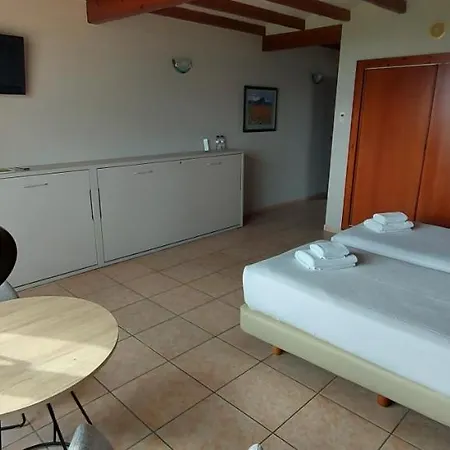 Mas De La Sala