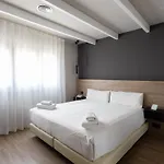 Hotel Mas De La Sala 4*