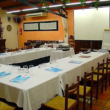 Hotel Mas De La Sala 4*