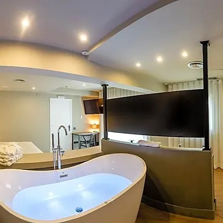 Mas De La Sala Hotel